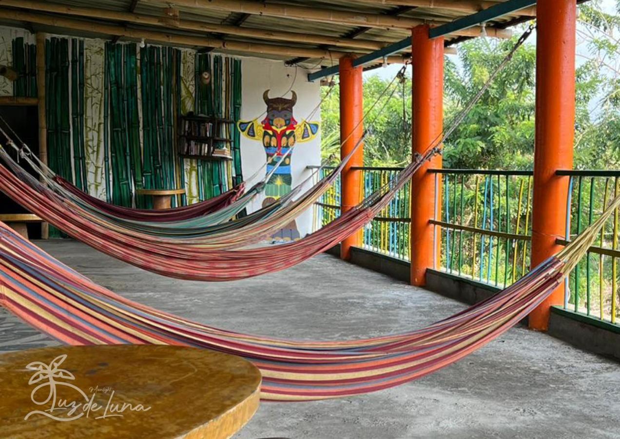 Hostal Luz De Luna Palomino Exterior photo